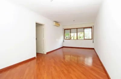 Apartamento com 3 quartos para alugar na avenida iguassu, 520, petrópolis, porto alegre, 105 m2 por r$ 4.000
