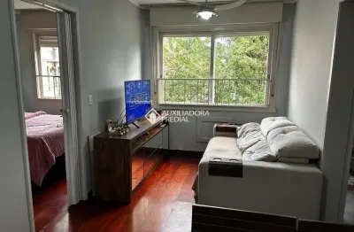 Apartamento com 1 quarto para alugar na rua tobias barreto, 51, partenon, porto alegre, 39 m2 por r$ 1.600