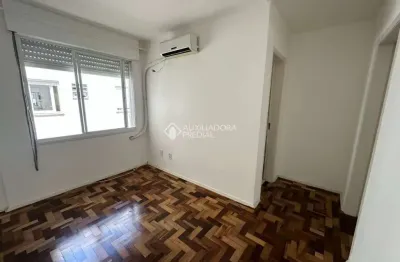 Apartamento com 1 quarto para alugar na padre alois kades s j - lado par, 400, jardim europa, porto alegre, 40 m2 por r$ 1.200