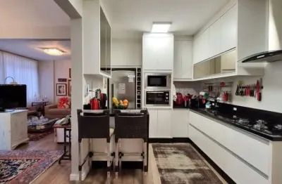 Apartamento com 2 quartos à venda na avenida prefeito osmar cunha, 525, centro, florianópolis, 108 m2 por r$ 820.000