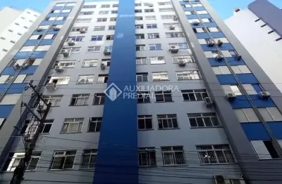 Apartamento com 2 quartos à venda na rua josé jacques, 163, centro, florianópolis, 94 m2 por r$ 680.000
