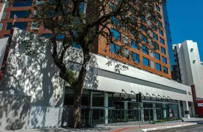 Sala comercial à venda na rua demétrio ribeiro, 51, centro, florianópolis, 67 m2 por r$ 1.600.000