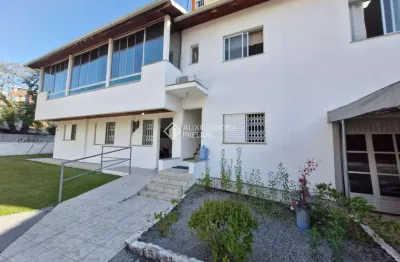 Casa com 4 quartos à venda na rua francisco goulart, 80, trindade, florianópolis, 210 m2 por r$ 1.990.000