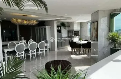 Cobertura com 3 quartos à venda na rua 7 de setembro, 547, centro, biguaçu, 240 m2 por r$ 5.300.000
