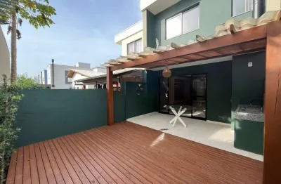 Casa com 3 quartos à venda na rua canela amarela, 209, ribeirão da ilha, florianópolis, 130 m2 por r$ 1.050.000
