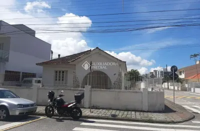 Casa comercial à venda na rua professor joão josé cabral, 290, balneário, florianópolis, 300 m2 por r$ 1.152.000
