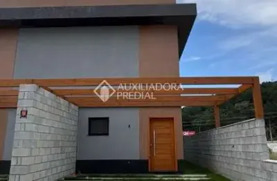 Casa com 3 quartos à venda na Rodovia José Carlos Daux, 17555, Vargem Pequena, Florianópolis, 136 m2 por R$ 1.450.000