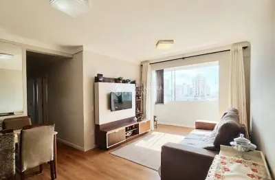 Apartamento com 3 quartos à venda na Rua Moura, 900, Barreiros, São José, 76 m2 por R$ 580.000