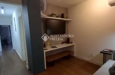 Apartamento com 1 quarto à venda na rua dos ilhéus, 46, centro, florianópolis, 39 m2 por r$ 435.000