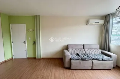 Apartamento com 2 quartos à venda na rua joão meirelles, 1179, abraão, florianópolis, 56 m2 por r$ 350.000