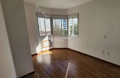 Apartamento com 2 quartos à venda na rua ferreira lima, 107, centro, florianópolis, 60 m2 por r$ 799.000