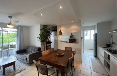 Apartamento com 2 quartos à venda na rua nossa senhora da conceição, 224, lagoa da conceição, florianópolis, 66 m2 por r$ 890.000