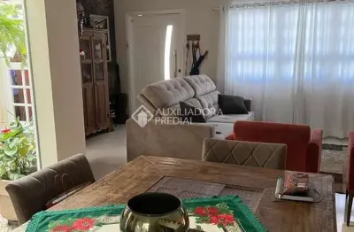 Casa em condomínio fechado com 3 quartos à venda na rua vicente galafassi, 155, nova petrópolis, são bernardo do campo, 209 m2 por r$ 1.099.000