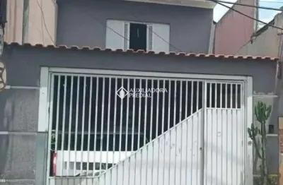 Casa com 3 quartos à venda na rua pirapitingui, 30, rudge ramos, são bernardo do campo, 138 m2 por r$ 510.000