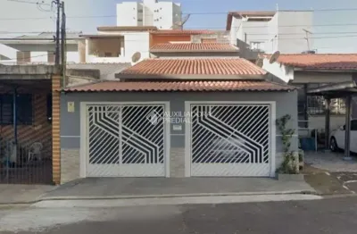 Casa com 4 quartos à venda na praça dos expedicionários, 97, santa maria, santo andré, 124 m2 por r$ 689.000