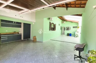 Casa com 2 quartos à venda na rua cidade de pirmasens, 88, jordanópolis, são bernardo do campo, 154 m2 por r$ 600.000