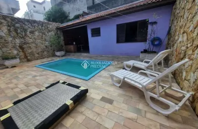 Casa com 4 quartos à venda na peru, 211, independência, são bernardo do campo, 290 m2 por r$ 950.000