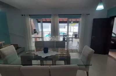 Casa com 5 quartos à venda na capitão afonso tessitori, 423, jardim santa terezinha, itanhaém, 340 m2 por r$ 900.000
