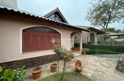 Casa com 3 quartos à venda na rua engenheiro josé m vianna, 262, centro, gravataí, 215 m2 por r$ 850.000