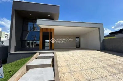 Casa com 3 quartos à venda na rua avelino inhoque, 22, dom feliciano, gravataí, 136 m2 por r$ 819.000