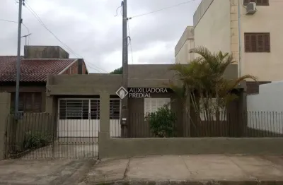 Casa com 2 quartos à venda na rua morungava, 86, castelo branco, gravataí, 98 m2 por r$ 400.000