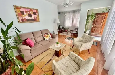 Casa com 3 quartos à venda na rua elesbão pinto da luz, 962, jardim atlântico, florianópolis, 243 m2 por r$ 950.000