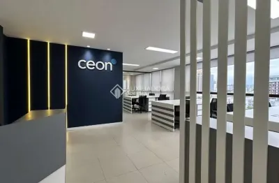 Sala comercial à venda na rua belmira isabel martins, 42, estreito, florianópolis, 82 m2 por r$ 730.000