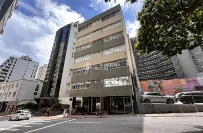Sala comercial à venda na rua jerônimo coelho, 389, centro, florianópolis, 96 m2 por r$ 725.000