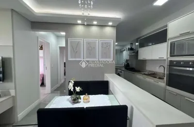 Apartamento com 2 quartos à venda na rua 1º de setembro, 63, serraria, são josé, 56 m2 por r$ 385.000