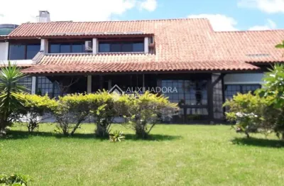 Casa em condomínio fechado com 4 quartos à venda na rua joão grumiche, 1250, roçado, são josé, 302 m2 por r$ 3.500.000
