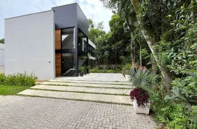 Casa 3 dorm com piscina e lindo bosque - residencial cittadella - umbará