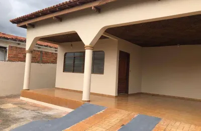 Casa para venda em goiânia, capuava, 3 dormitórios, 1 suíte, 2 banheiros, 4 vagas