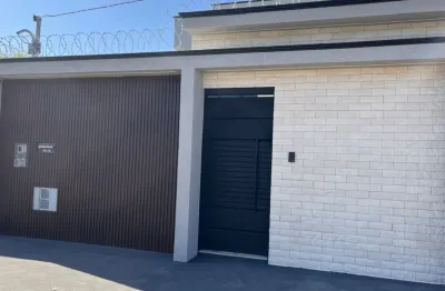 Casa com 3 quartos à venda na Alameda Afonso Pena, 33, Setor Faiçalville, Goiânia