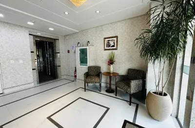 Apartamento com 3 quartos à venda na Rua 248, Meia Praia, Itapema