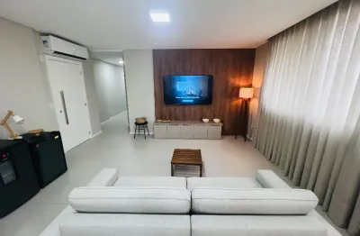 Apartamento com 4 quartos à venda na Rua 236, 151, Meia Praia, Itapema