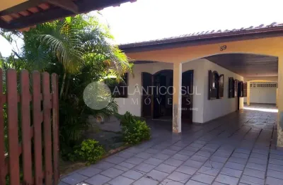 Casa com 4 quartos a 350m da praia, santa terezinha, pontal do parana - pr