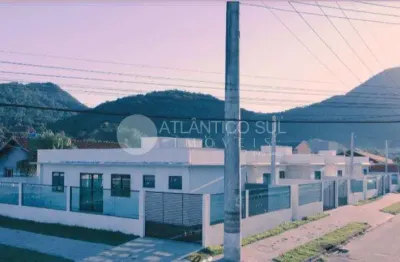 Casa em residencial à venda com 03 quartos, tabuleiro, matinhos - pr