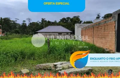 Terreno em praia de leste a 1000 metros do marem pontal do paraná