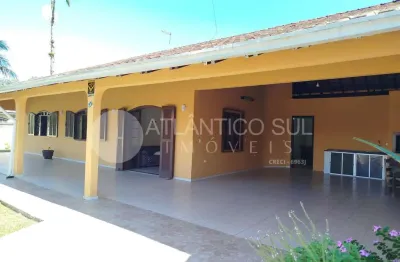 Casa à venda com 05 quartos , praia de leste, pontal do parana - pr