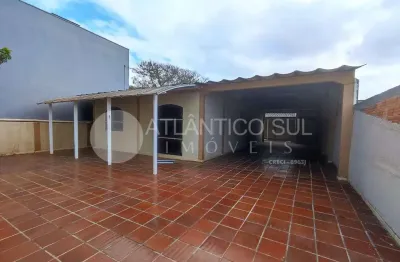 Casa à venda, 350 metros do mar em praia de leste, pontal do parana - pr