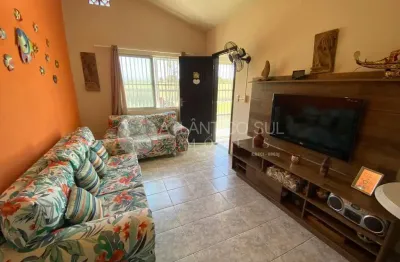 Casa em condomínio fechado com 02 quartos, albatroz, matinhos - pr