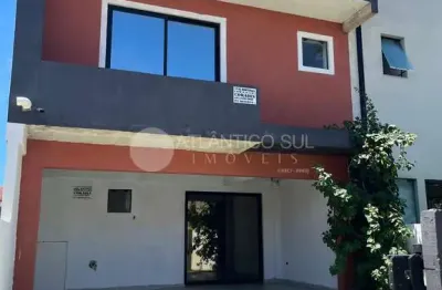 Triplex com piscina à venda, Balneário Gaivotas, MATINHOS- PR