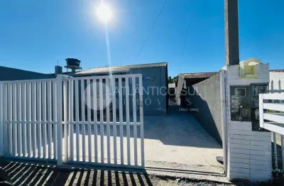 Casa com 2 quartos para alugar no Jardim Jacarandá, Pontal do Paraná 
