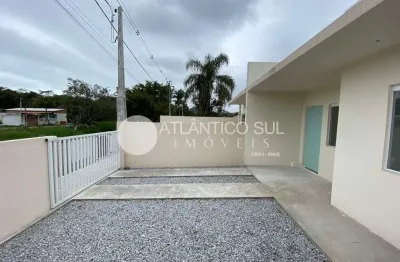 Casa à venda, em região de moradores no balneário rivieira, matinhos - pr