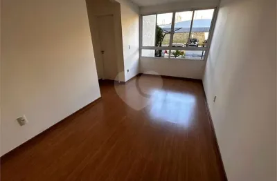 Apartamento à venda com 2 quartos, sendo 1 suíte,  no condomínio portal estância das águas, poços de caldas - mg