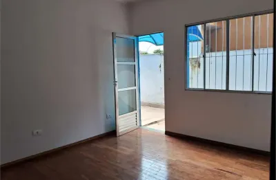 Apartamento à venda com 2 quartos, sendo 1 suíte,  no condomínio edifício fosco pardini, poços de caldas - mg