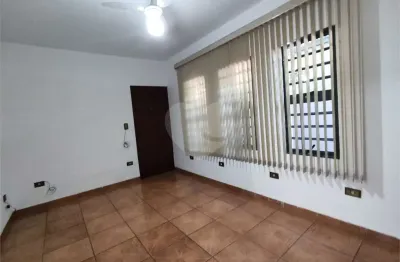 Casa térrea à venda com 3 quartos, sendo 1 suíte,  em vila santa edwirges, são joão da boa vista - sp