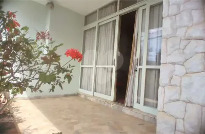 Casa com 5 quartos à venda na Rua Rangel Pestana, Centro, São João da Boa Vista