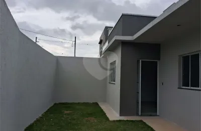 Casa à venda com 2 quartos, sendo 1 suíte,  em jardim bandeirantes, poços de caldas - mg