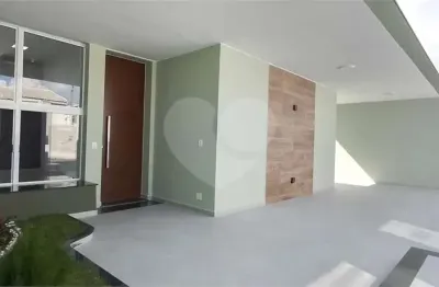 Casa térrea à venda com 3 quartos, sendo 3 suítes,  em terras de são josé, são joão da boa vista - sp